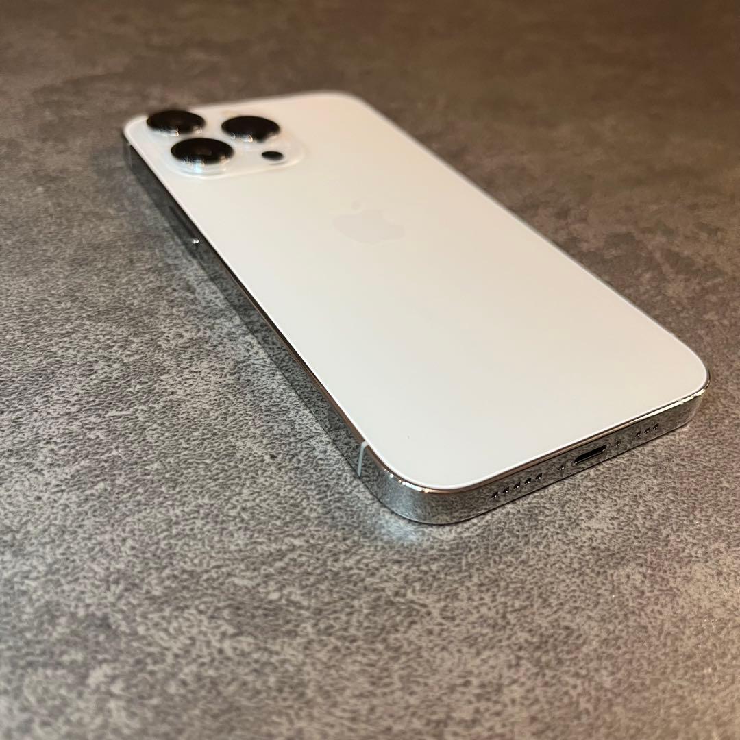 【極美品】バッテリー純正100% iPhone13 pro 256GB シルバー