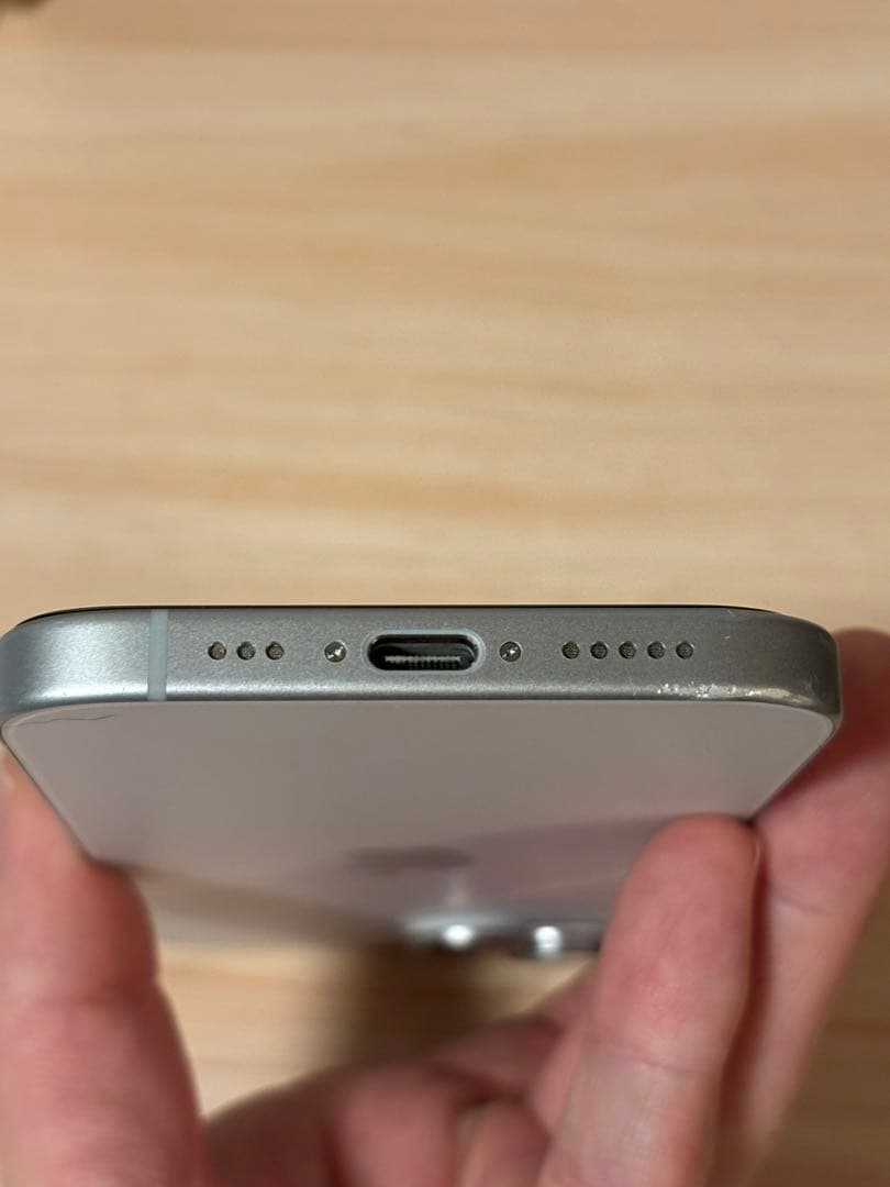 iPhone 15 128GB ブルー