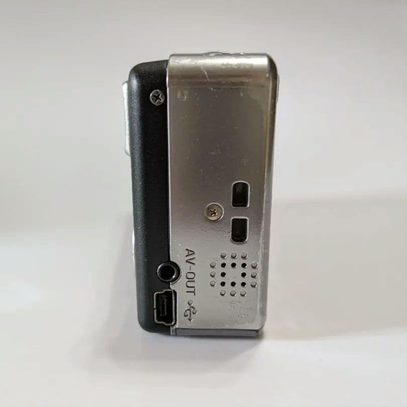 【希少・動作確認済】RICOH Caplio R4 オールドデジカメ ブラック