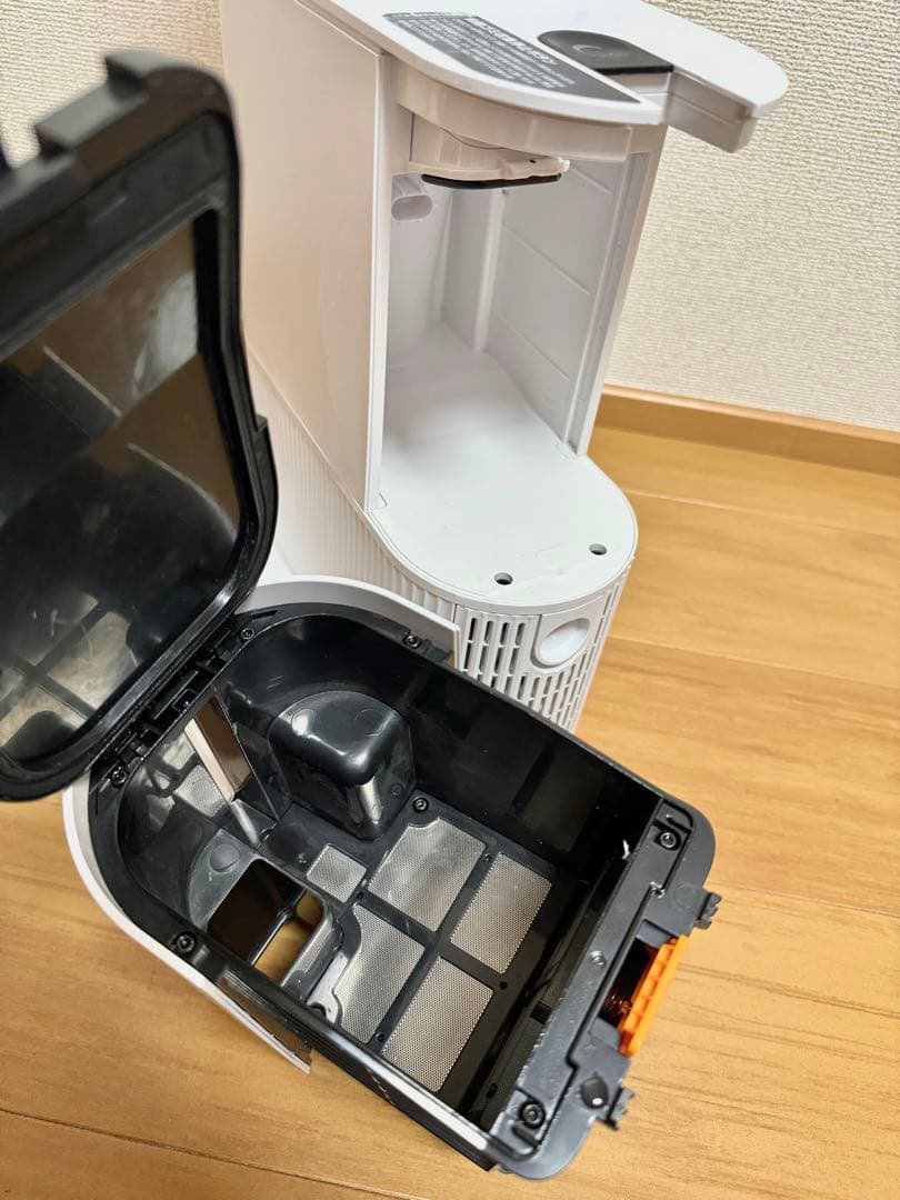シャープ コードレス掃除機 LC351JWH 動作確認済み