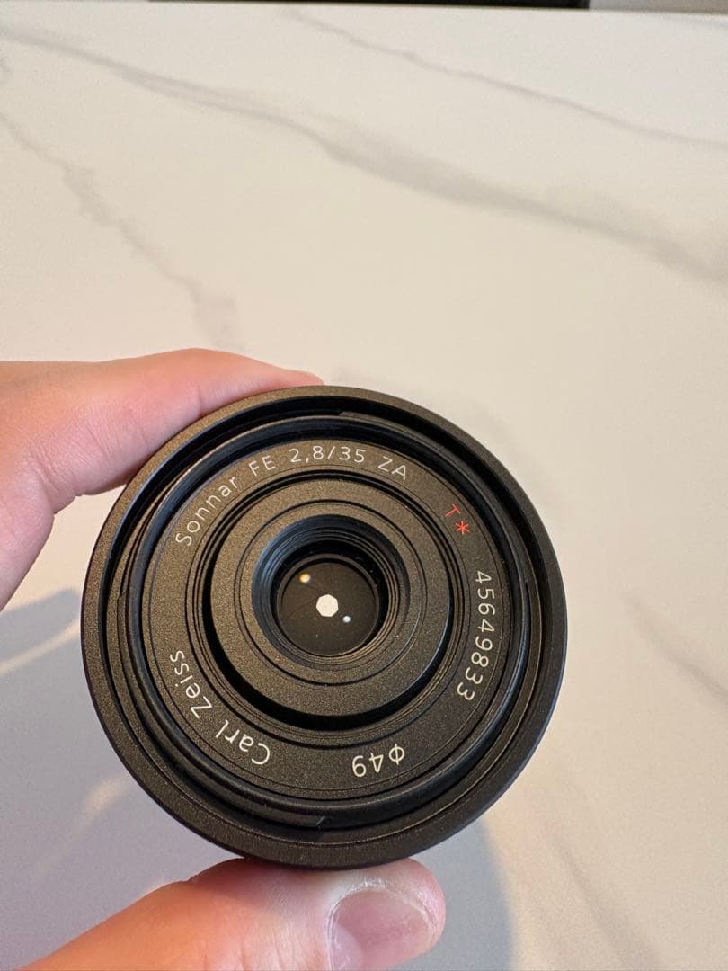 Sony FE 2.8/35 ZA 単焦点レンズ