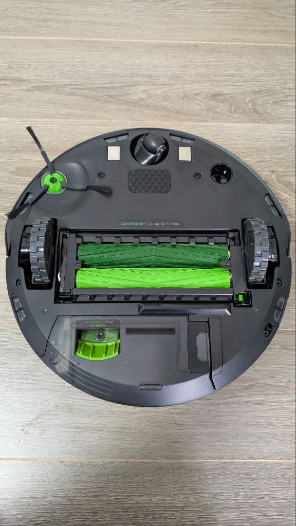【値引交渉OK】iRobot Roomba j7+ 本体【付属品多数】