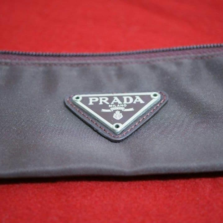 PRADA プラダ ペンケース ナイロン トライアングル ダークブラウン