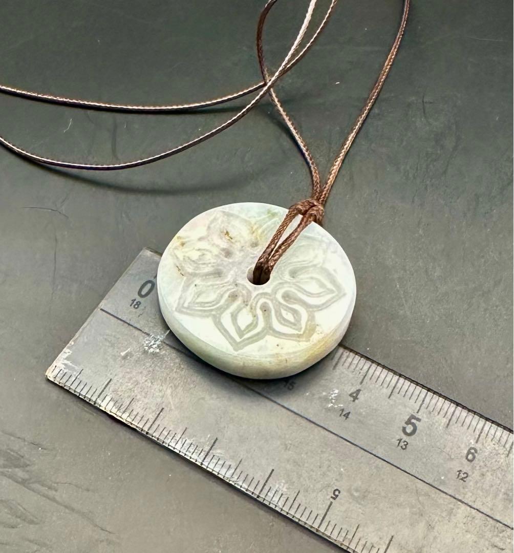 曼荼羅蓮　糸魚川ラベンダー翡翠