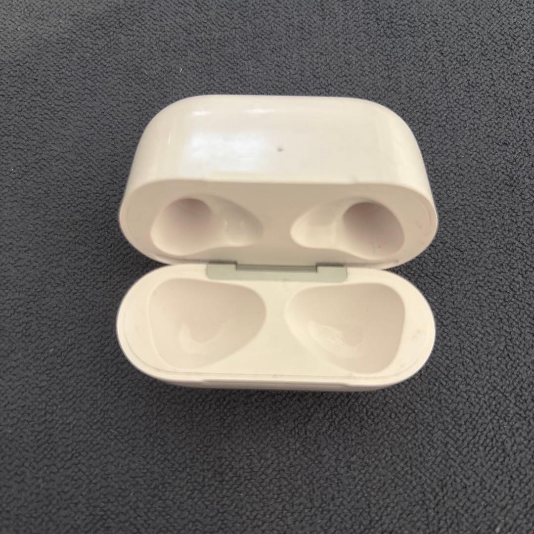 星*空様 AirPods3 A2564 箱無し300円スタート