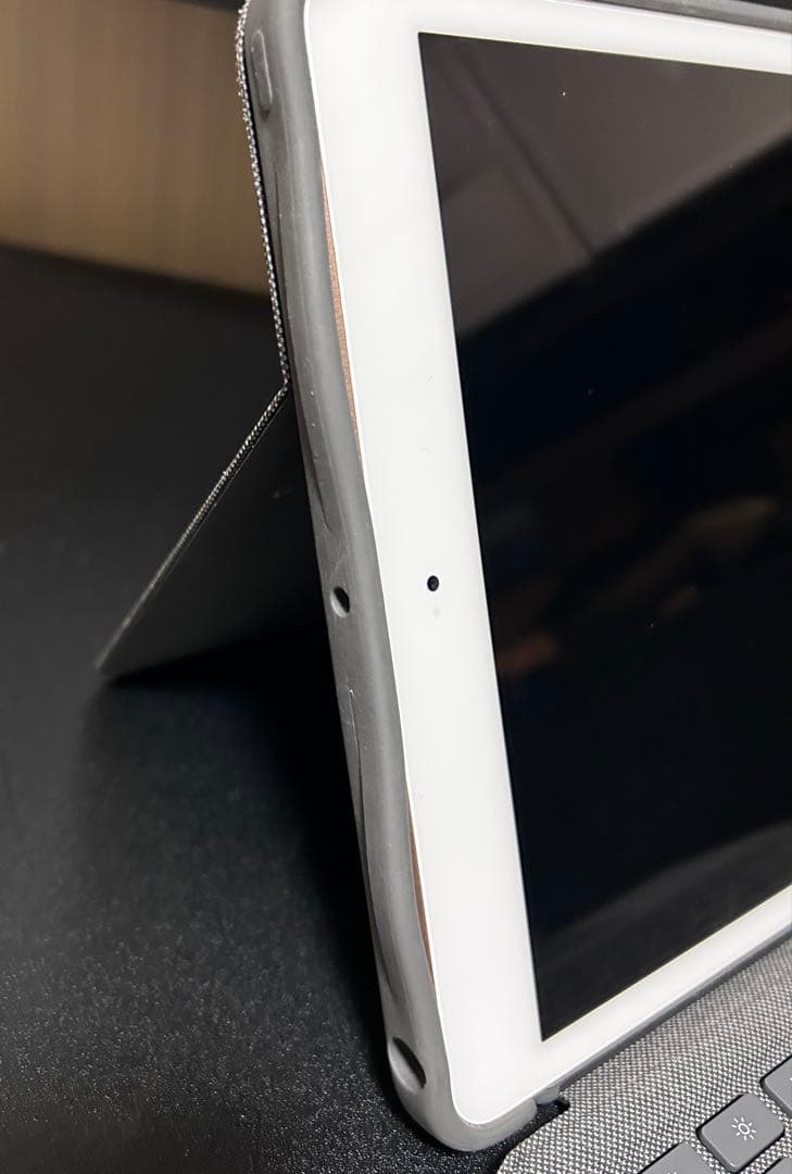 Logicool Combo Touch iPad 第7.8.9世代対応