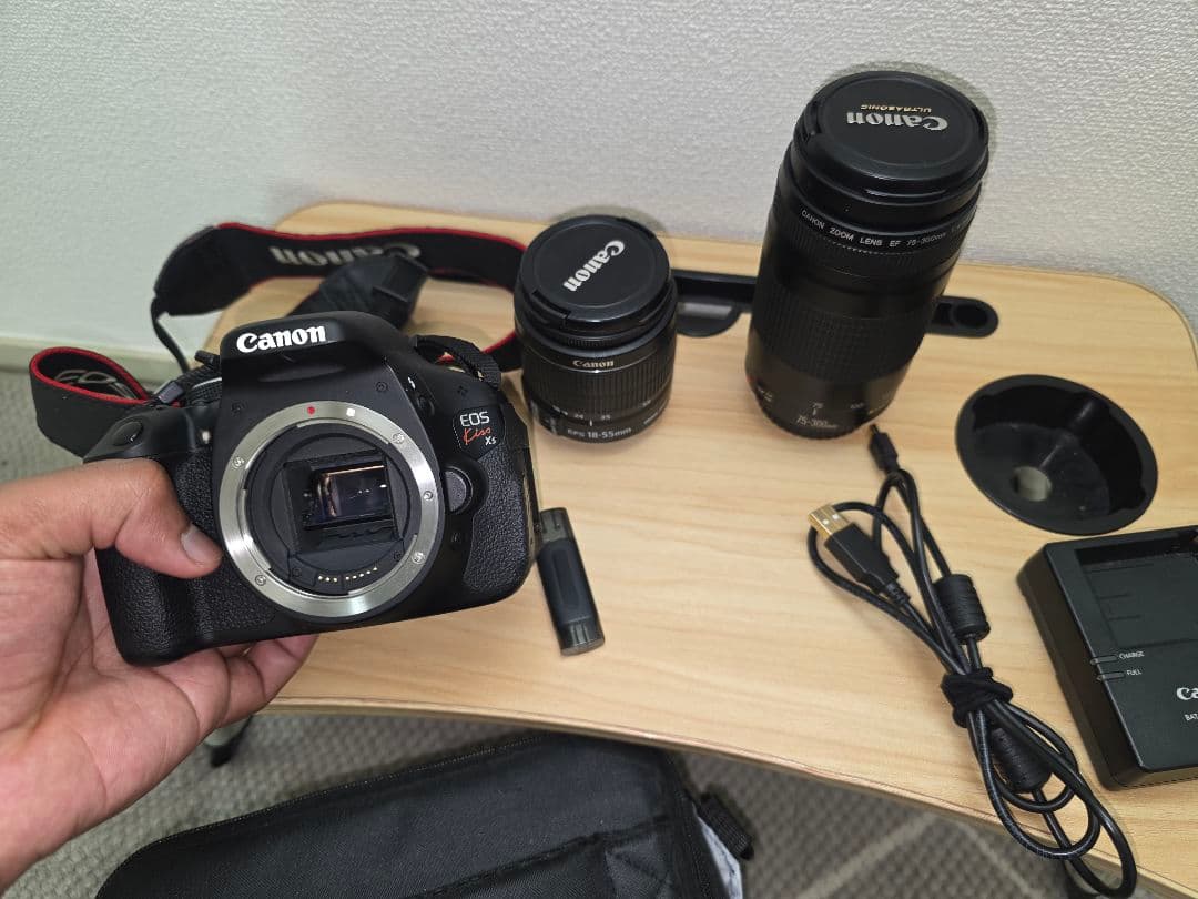 デジタルカメラ Canon EOS kiss x5 with (3lens )