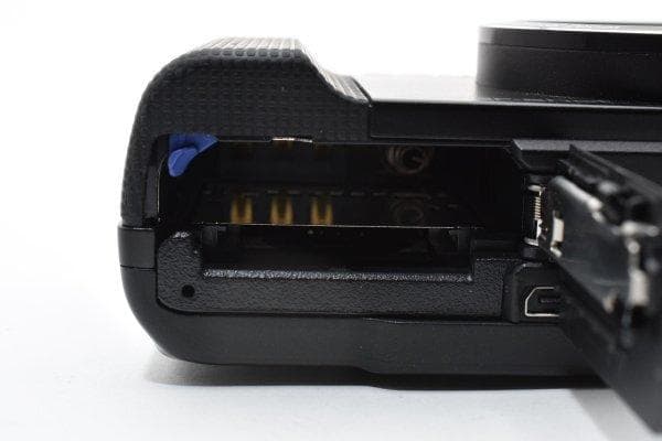 ★美品★SONY Cybershot DSC-HX9V　B015