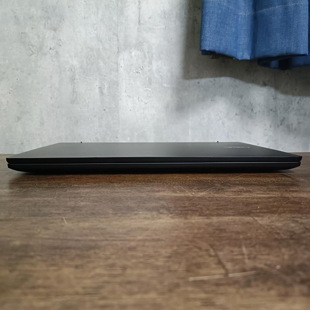 【極美品】NEC 13型 超軽量970g R5(11世代i7超)16GBn144