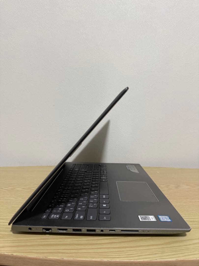 【15.6型】レノボ　Ideapad520 1TB