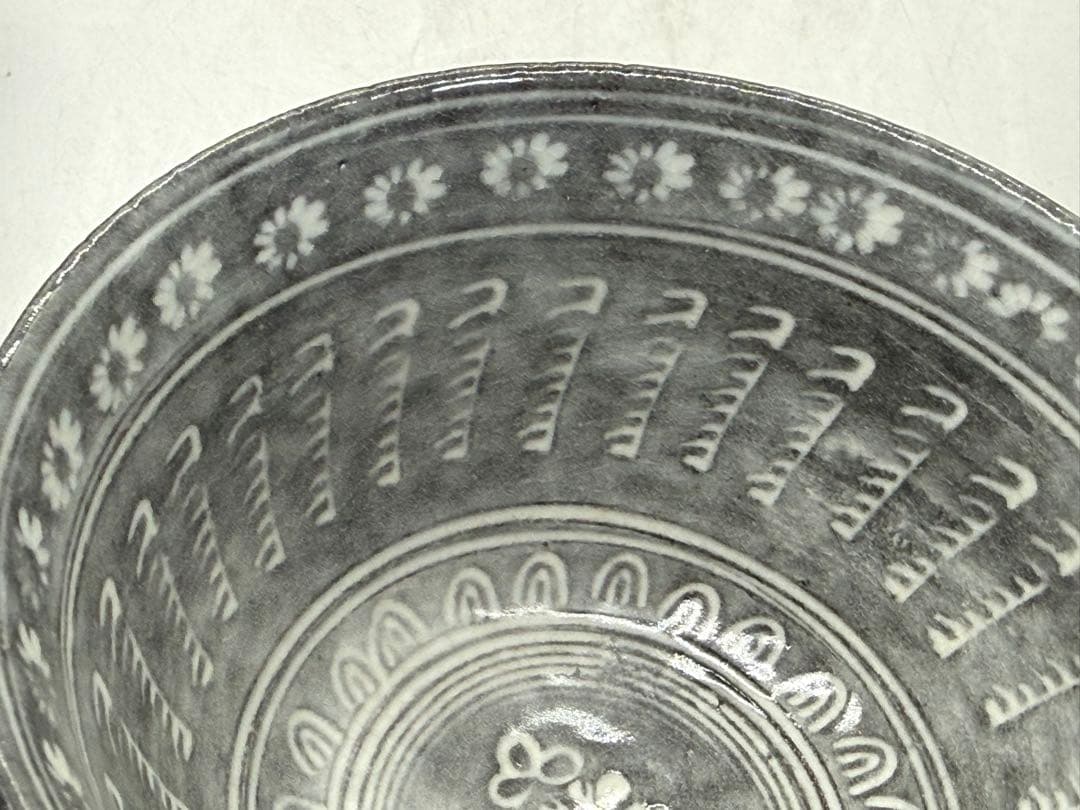 美品　清水　五祥作　数茶碗8点入　白泥象嵌　共箱　茶道具　送料込み260305