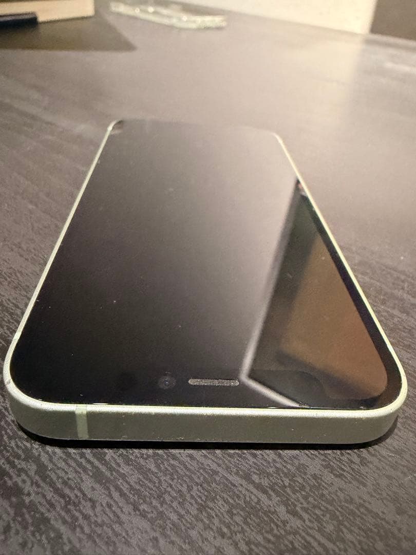 Apple iPhone 12 mini 本体。バッテリー交換済み
