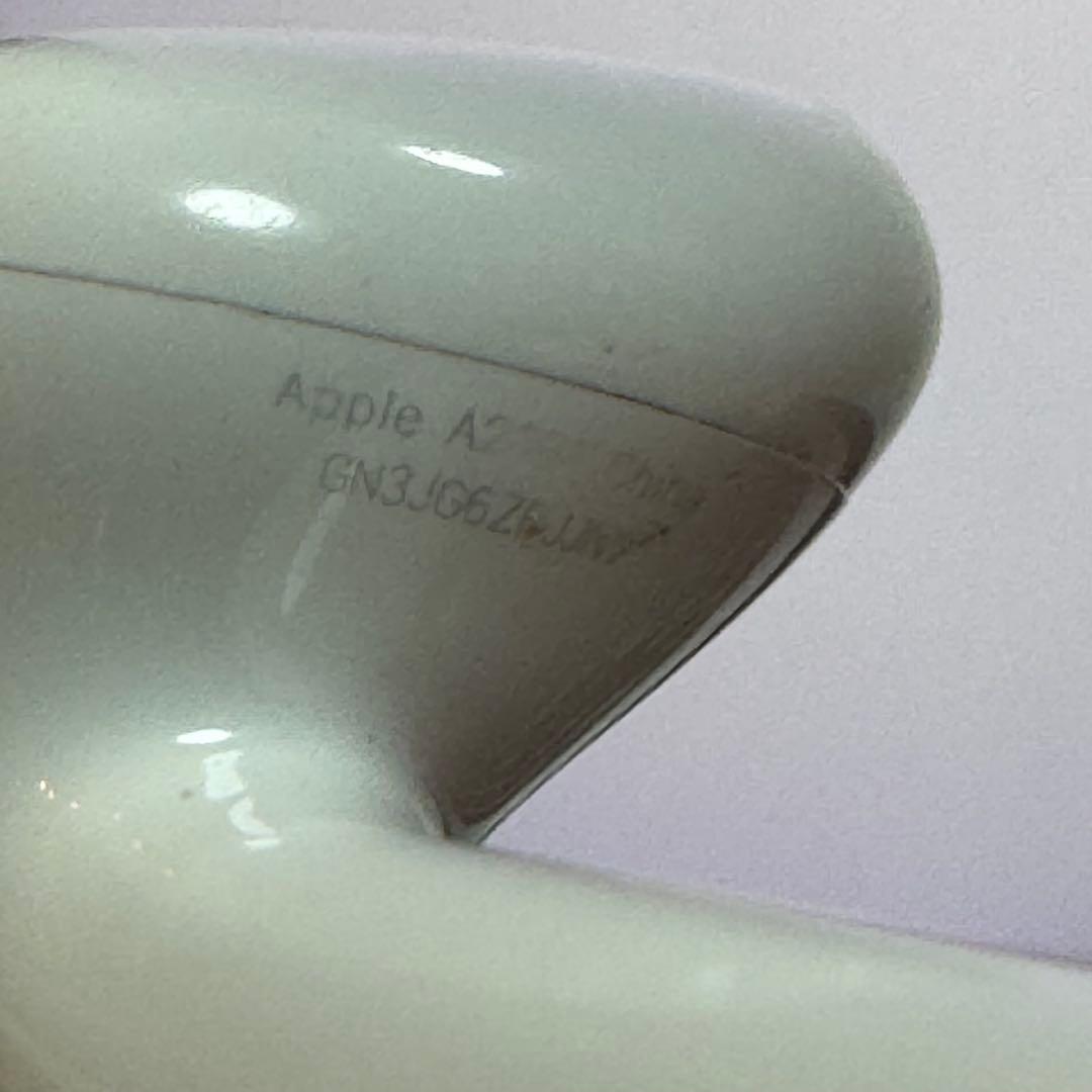 Apple AirPods 第2世代 A1602 通電確認済 イヤホン ➕ケース