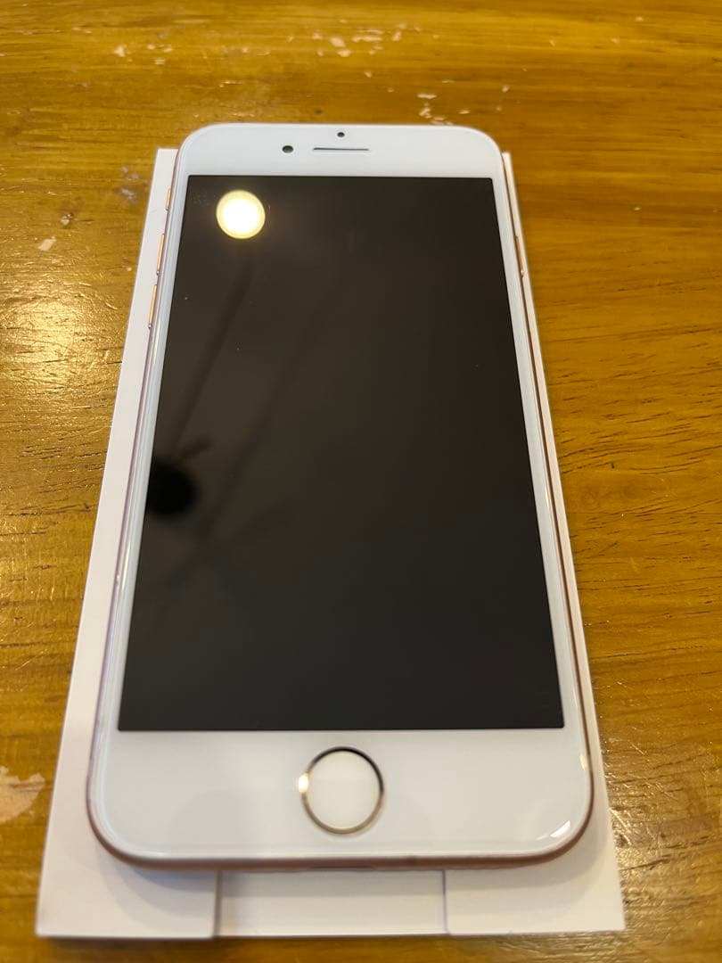n*6様 Apple iPhone 8 ローズゴールド 本体　64G