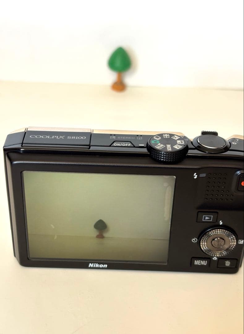 デジタルカメラ Nikon COOLPIX S8100