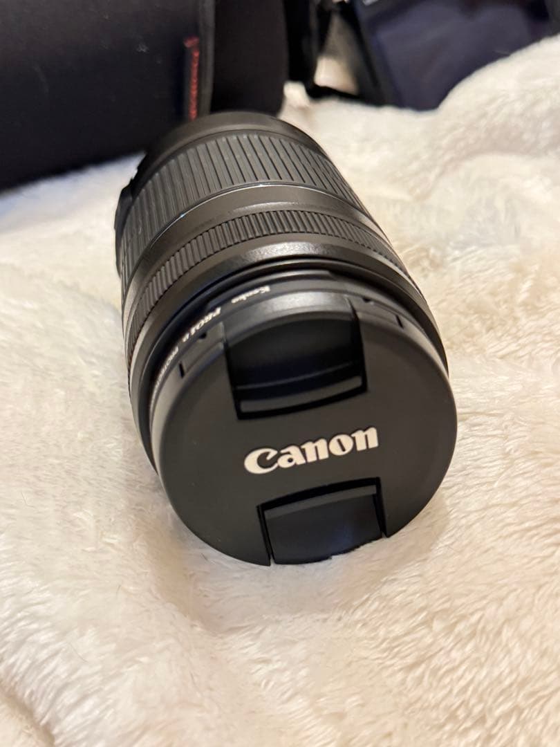 美品　Canon EOS Kiss X7 ダブルズームキット　一眼レフ