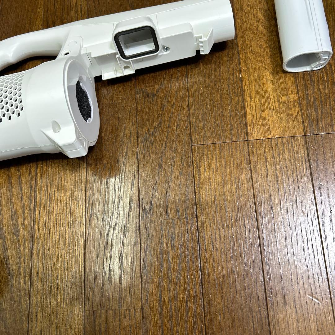 パナソニック充電式掃除機　MC-SB32J 2022年製　中古品