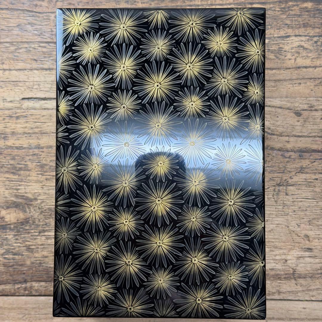 a855 送料込 輪島塗 沈金 菊模様 利休茶箱 在銘 共箱 茶道具 蒔絵