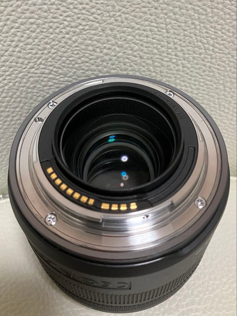 Canon RF35mm F1.8 MACRO IS STM レンズフィルター付