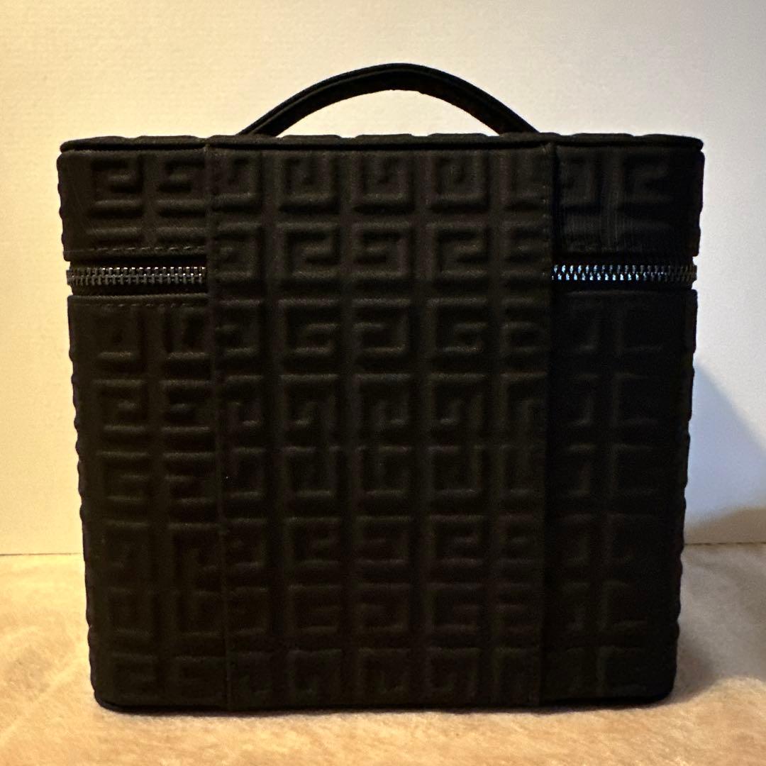 新品 ジバンシィ バニティ メイクボックス