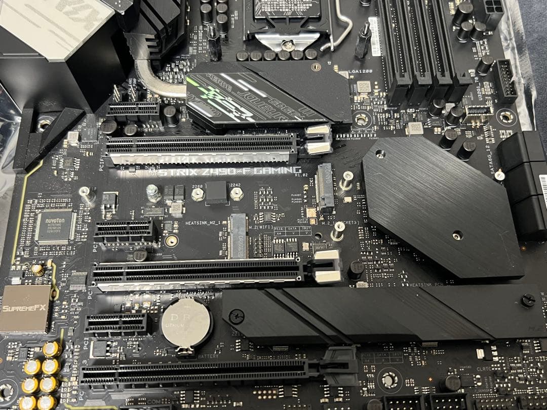 ROG STRIX Z490-F GAMING LGA1200対応 ※ジャンク品