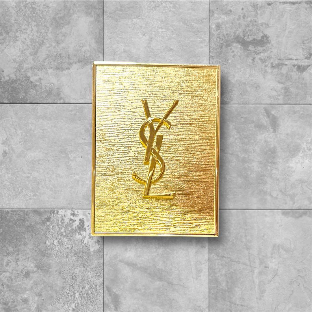 Yves Saint Laurent クチュールミニクラッチ 025