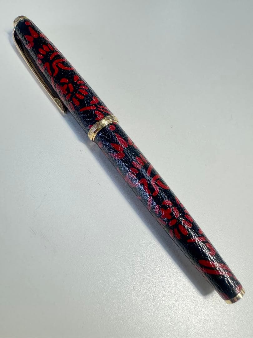 Q185 万年筆 PLATINUM 18 ペン先18K刻印 革巻き レザー 花柄