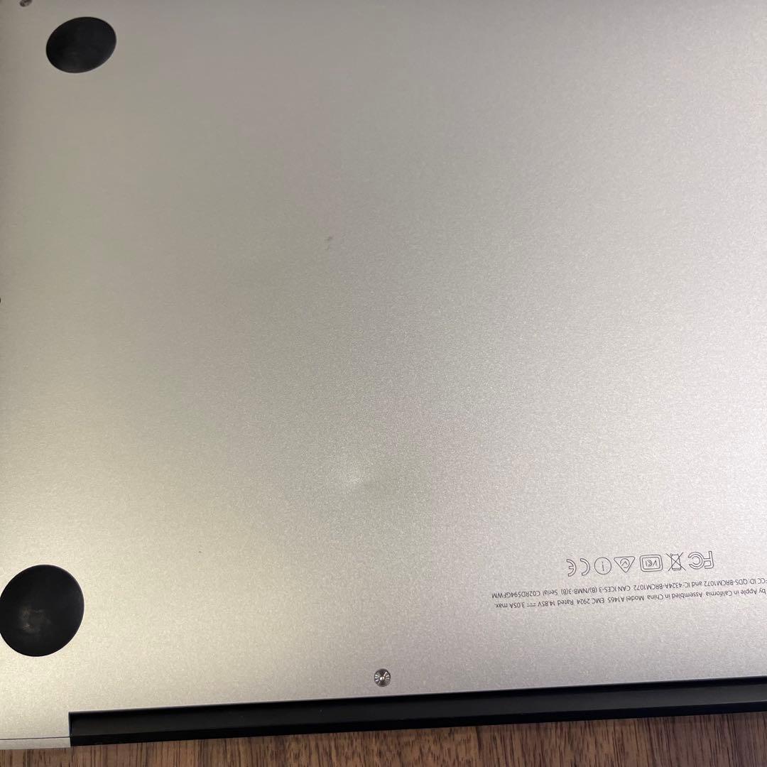 MacBook Air (11-inch, Early 2015)充電ケーブル付