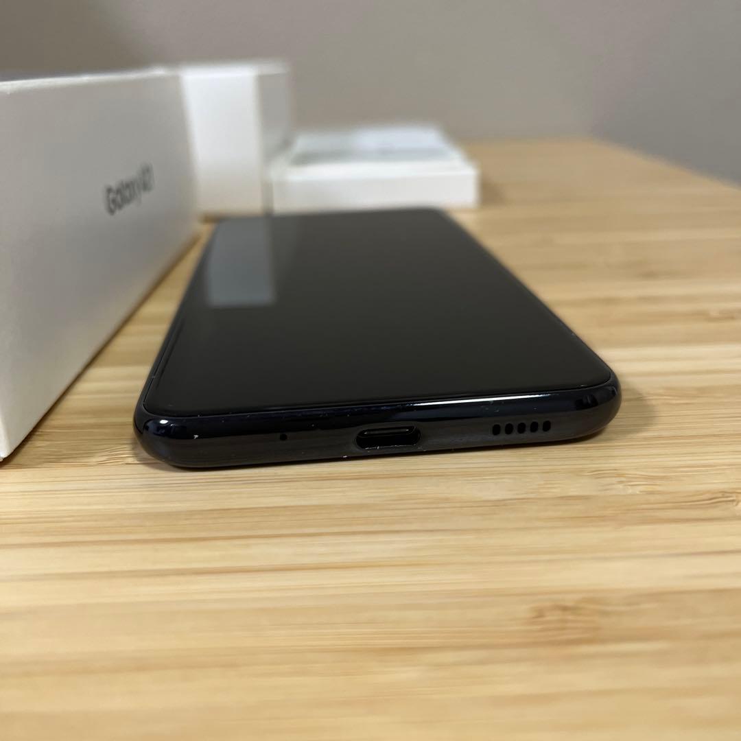 Galaxy A21 ブラック/64GB