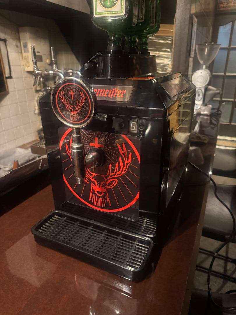イエガーマイスター 冷却機能付き冷却ディスペンサー