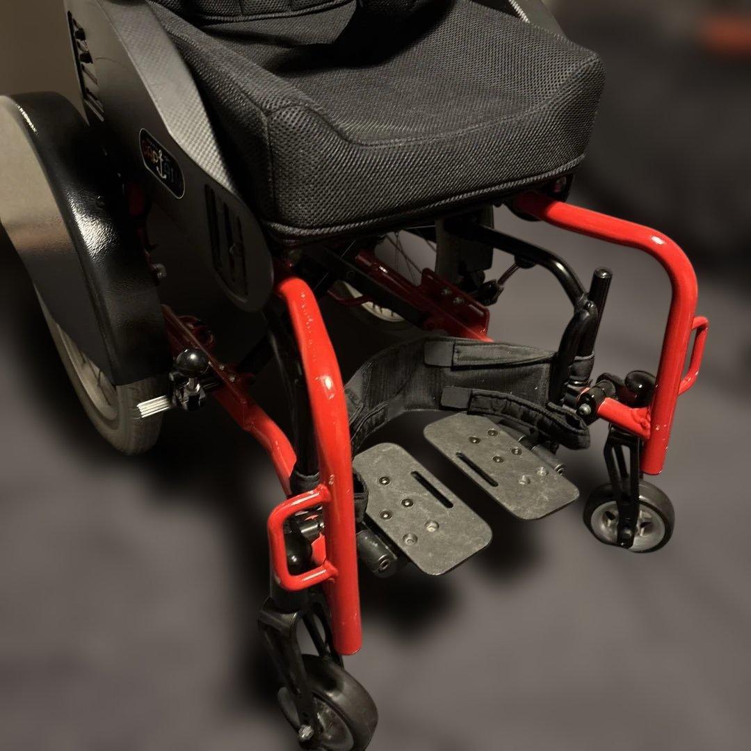 子供用 介助式 車椅子 NOVA IV ノーヴァ クワトロ MIKI