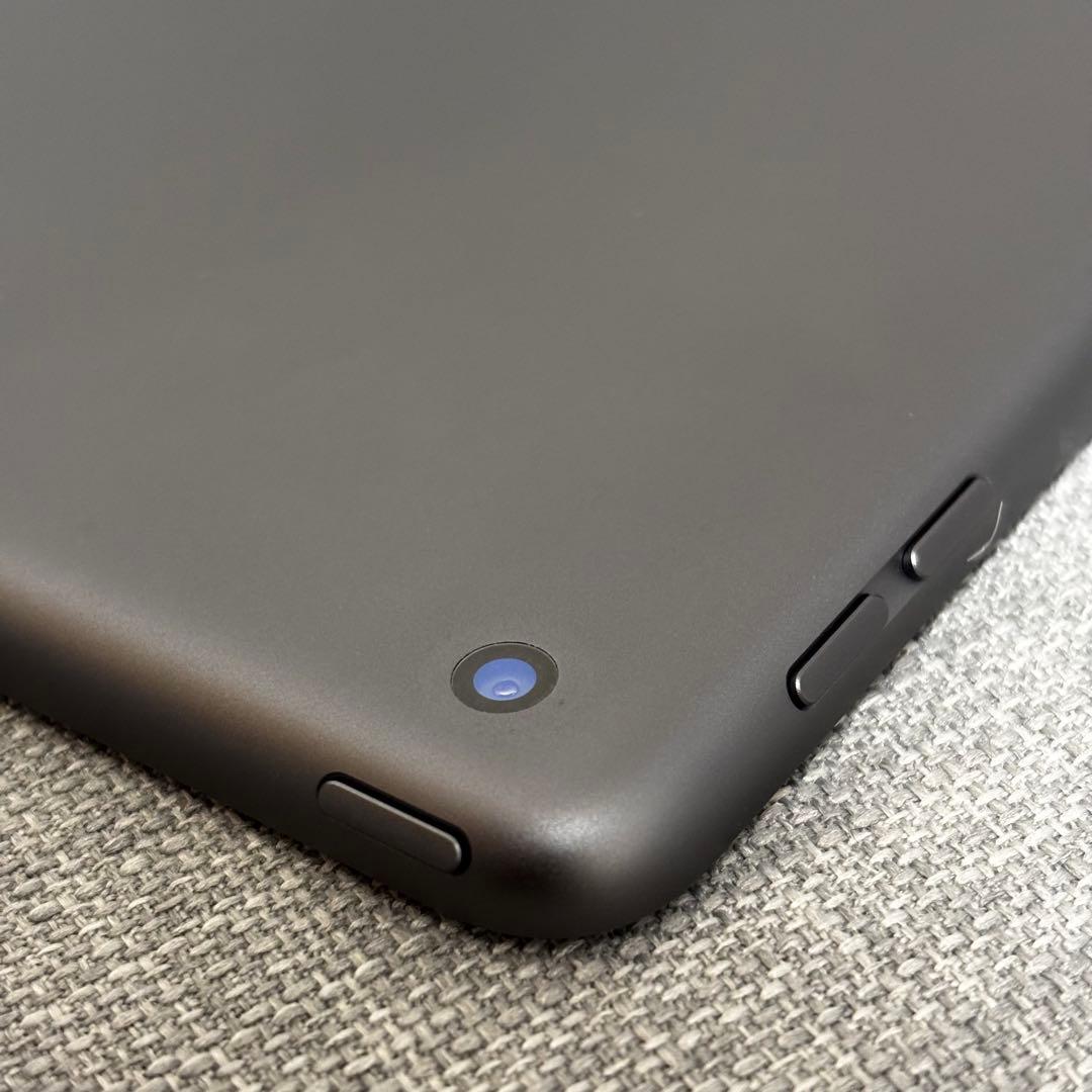 iPad 第7世代 128GB Wi-Fiモデル スペースグレイ