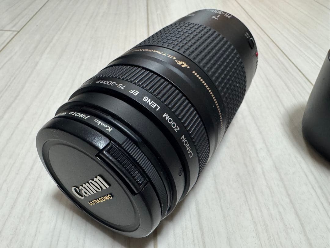 デジタルカメラ Canon EF 75-300mm F4-5.6 II USM
