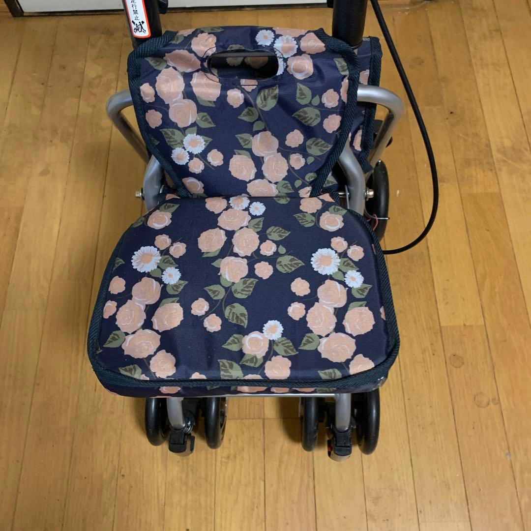 花柄シルバーカー(新品、未使用)