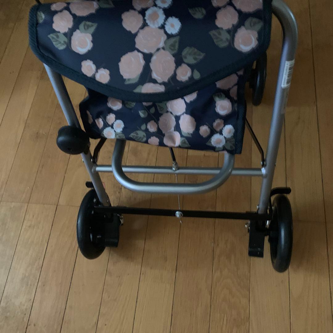 花柄シルバーカー(新品、未使用)