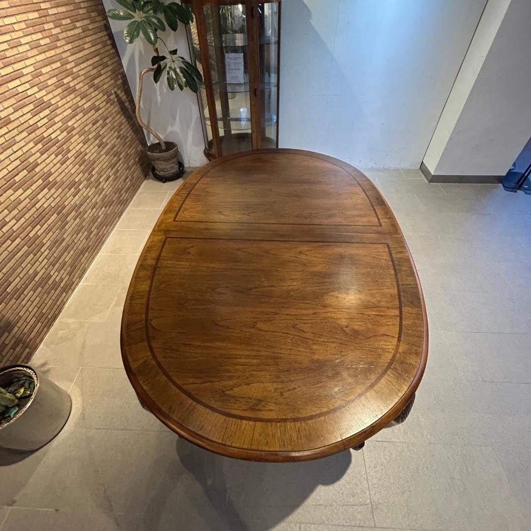 在庫一掃セール♥美品　アメリカアンティークダイングテーブル　伸長式　クラシカル
