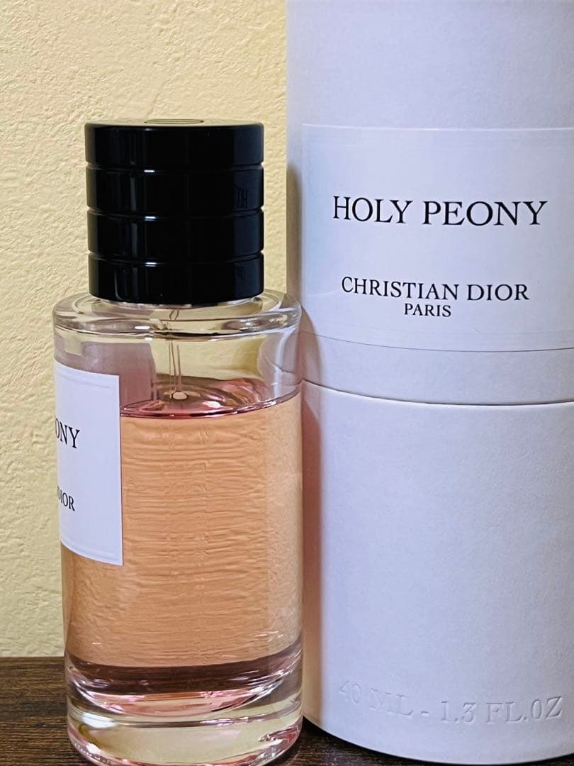 国内正規品✶メゾンクリスチャンディオール✶ HOLY PEONY 40mL