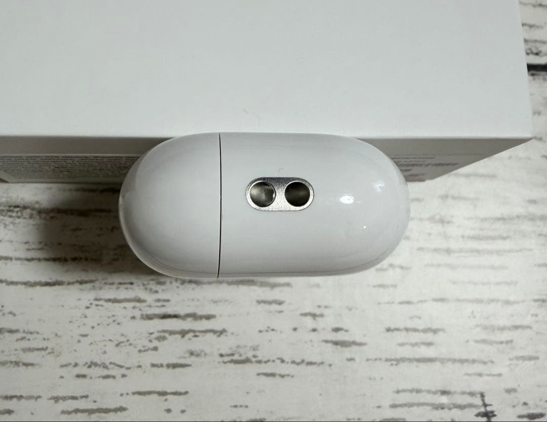【美品】AirPods Pro第2世代 lightning