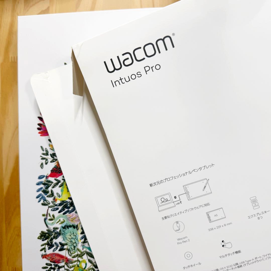 Wacom Intuos Pro M PTH-660/K0 本体とおまけ付き