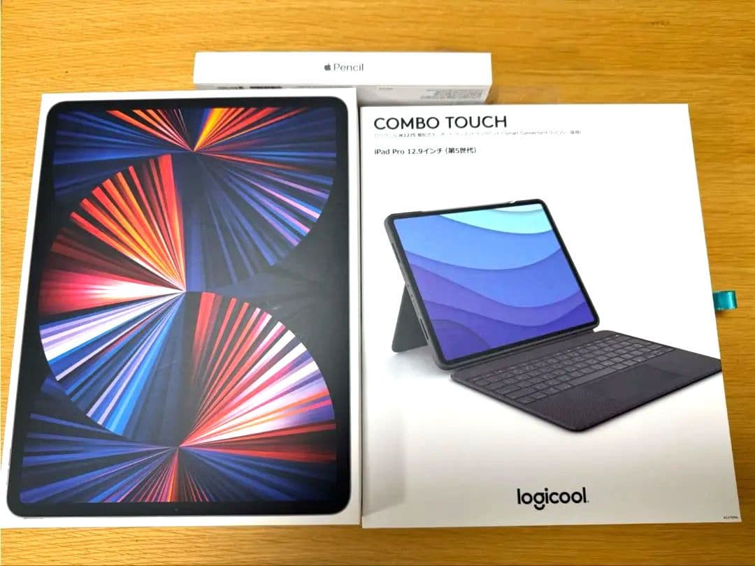 iPad Pro 12.9（第5世代）256GB　キーボードケース　ペンシル付