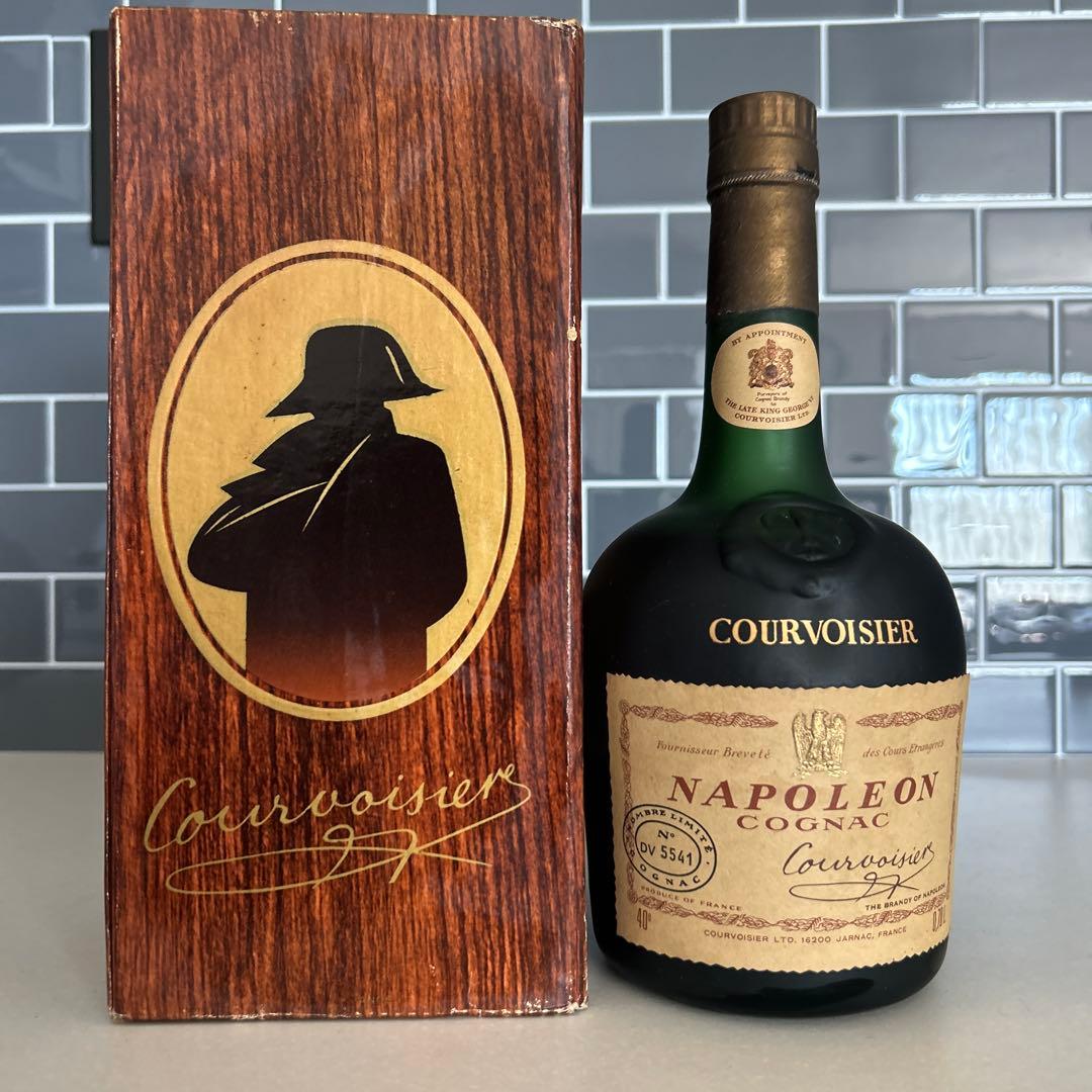 ブランデー COURVOISIER NAPOLEON COGNAC 750ml