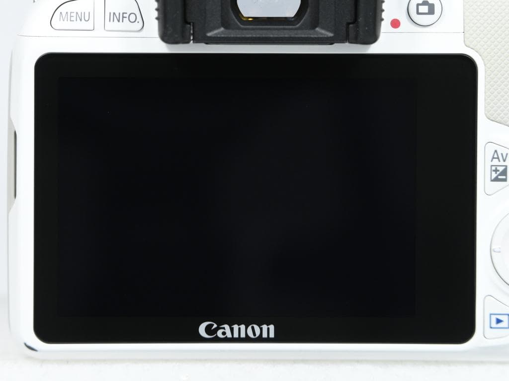 【美品】 キヤノン　EOS Kiss X7 ダブルレンズキット ホワイト