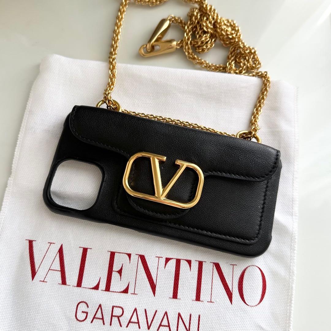 お買い得品　VALENTINO ブラックレザー iPhoneケース チェーン