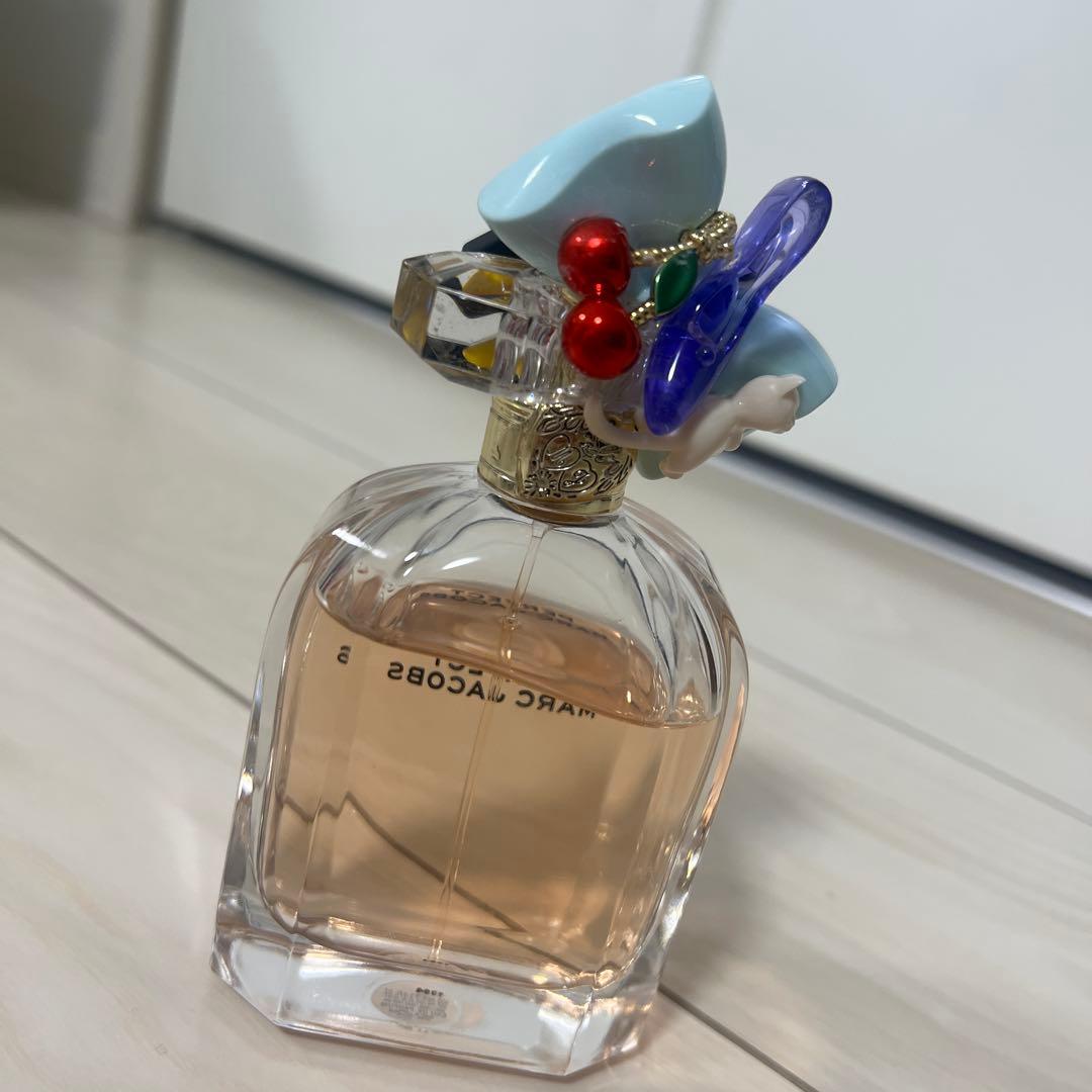 MARC JACOBS PERFECT 香水