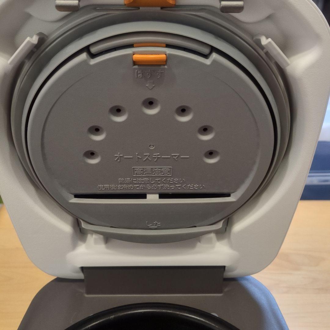HITACHI ふっくら御膳 5.5合 RZ-TS106M
