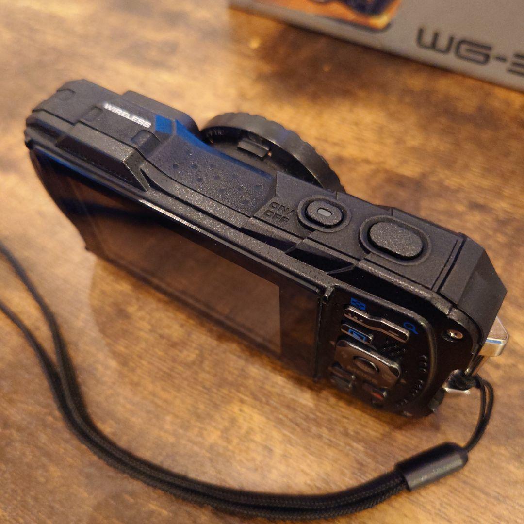 WG-30 RICOH　防水デジタルカメラ