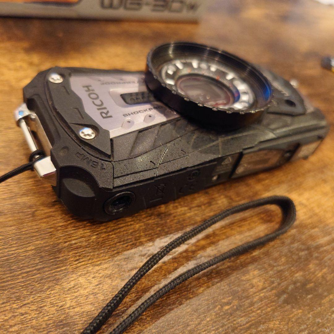 WG-30 RICOH　防水デジタルカメラ