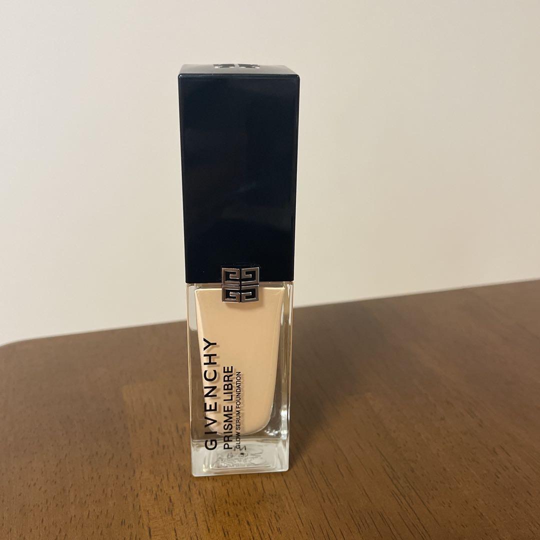 GIVENCHY プリズムリーブルグロウセラム ファンデーション 1N 30ml