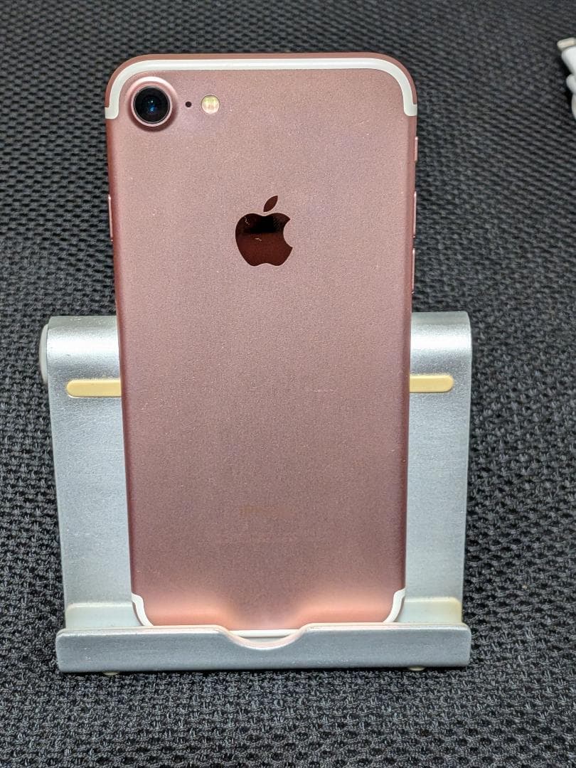 【美品】Apple iPhone 7 ローズゴールド 128GB 97%