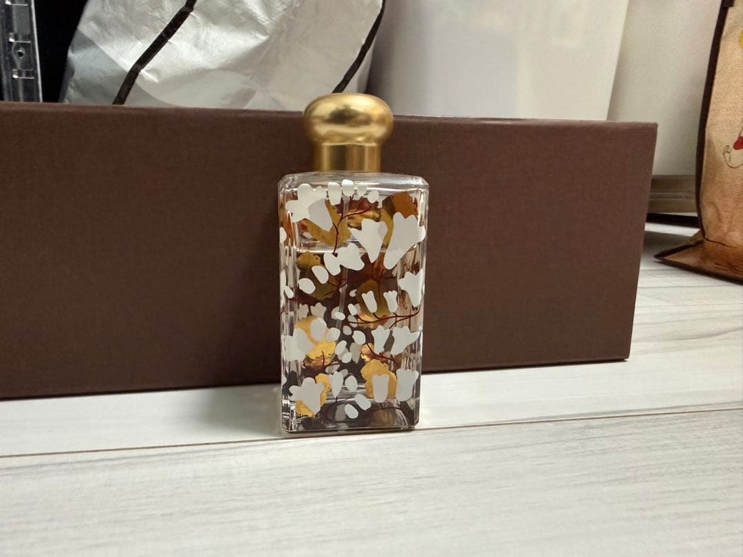 限定花柄ボトルJO MALONE ENGLISH PEAR & FREESIA